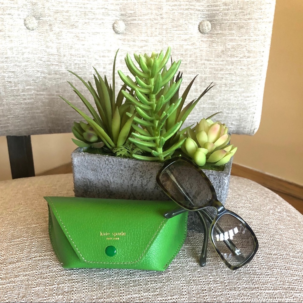 Authentic Kate Spade Sunglasses.